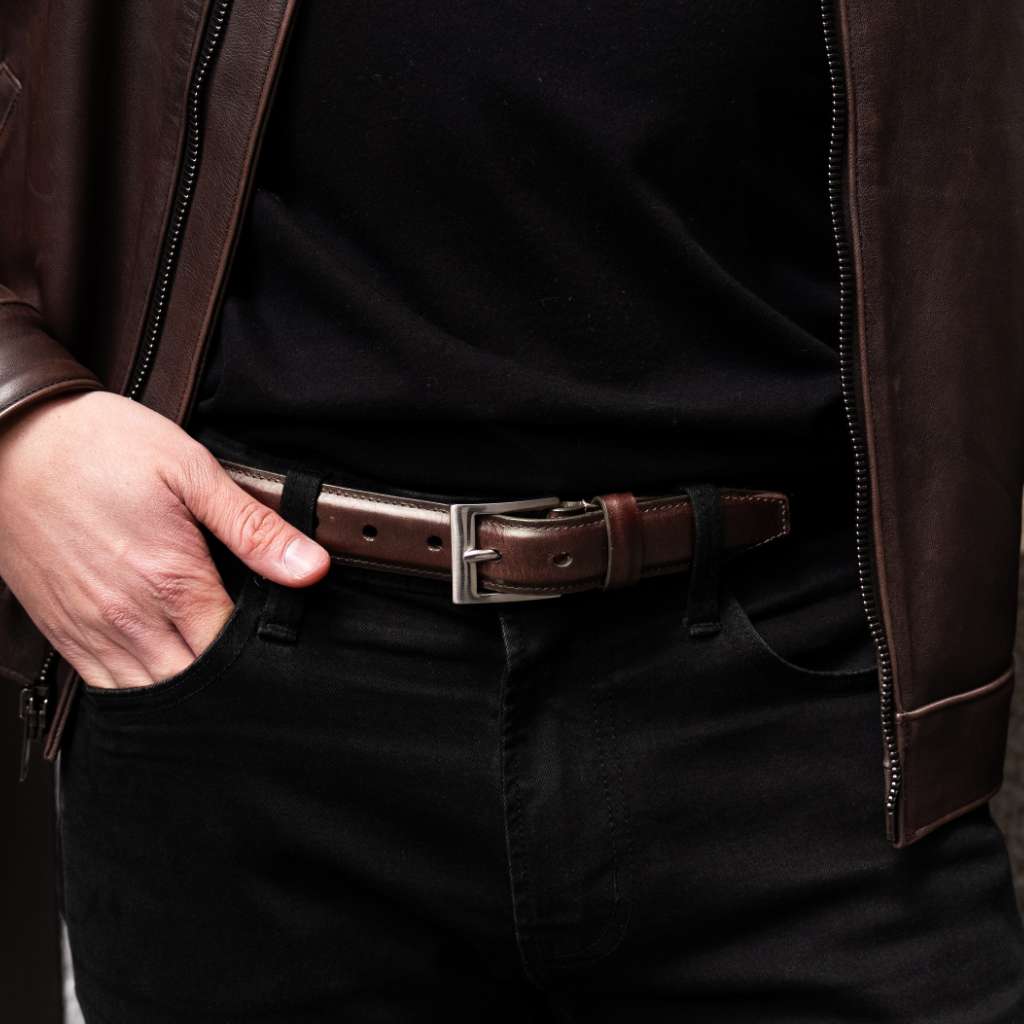 Men's Classic Leather Belt | Brown - Image 4