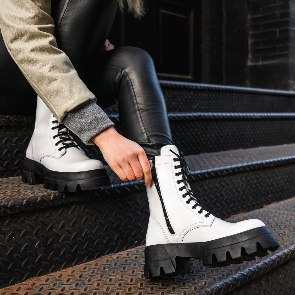 Dynasty | White - Image 7